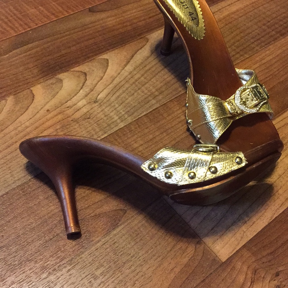 Gold blinged Milan 44 sandals size 9 - Picture 3 of 10